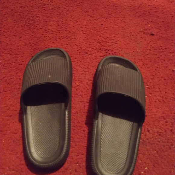 Slides - Picture 3 of 3